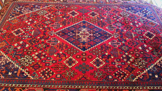 Handmade Persian Kashkai Rug (215 X 300 CM) - /products/handmade-persian-kashkai-rug
