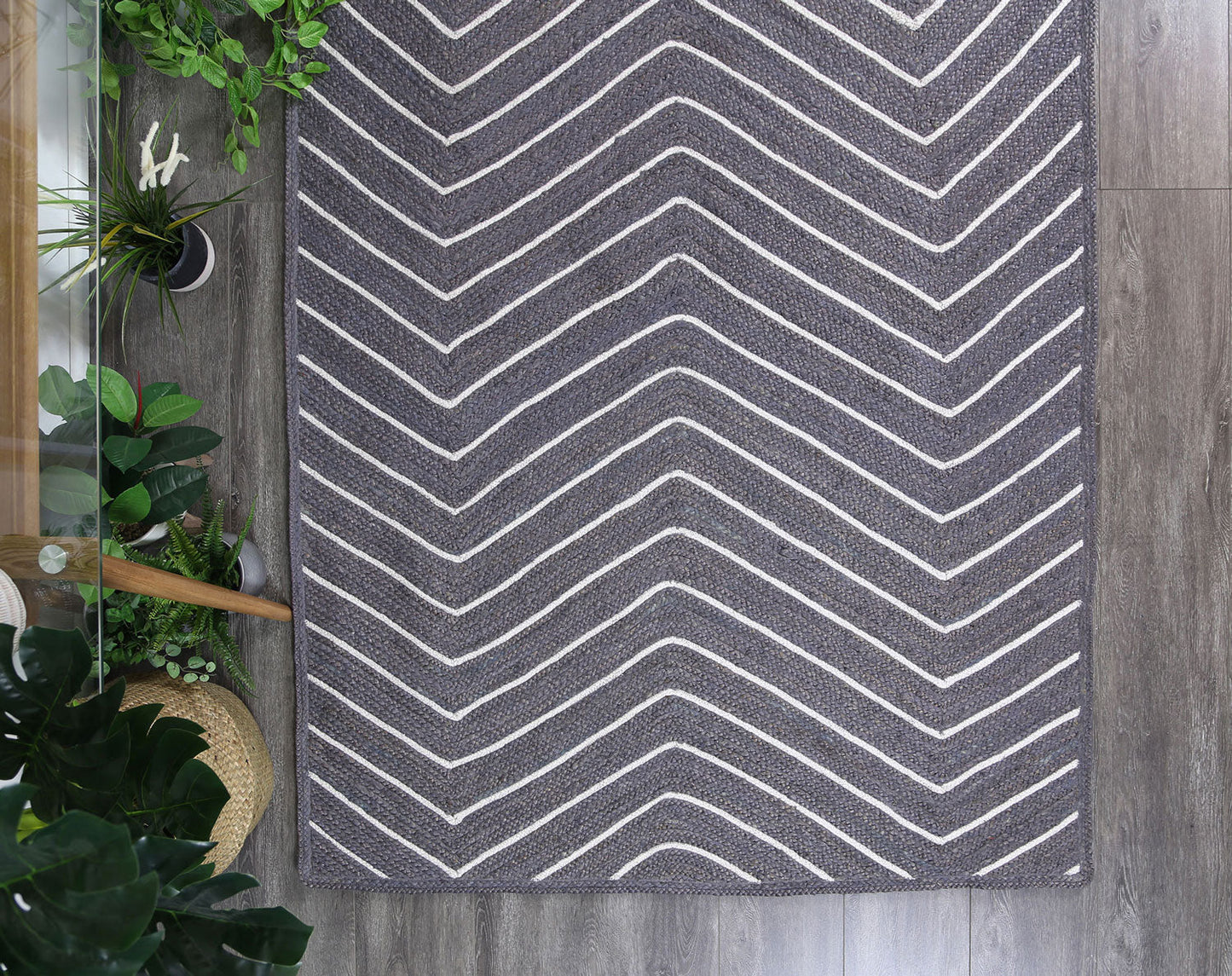 Artwell Grey Chevron Rug