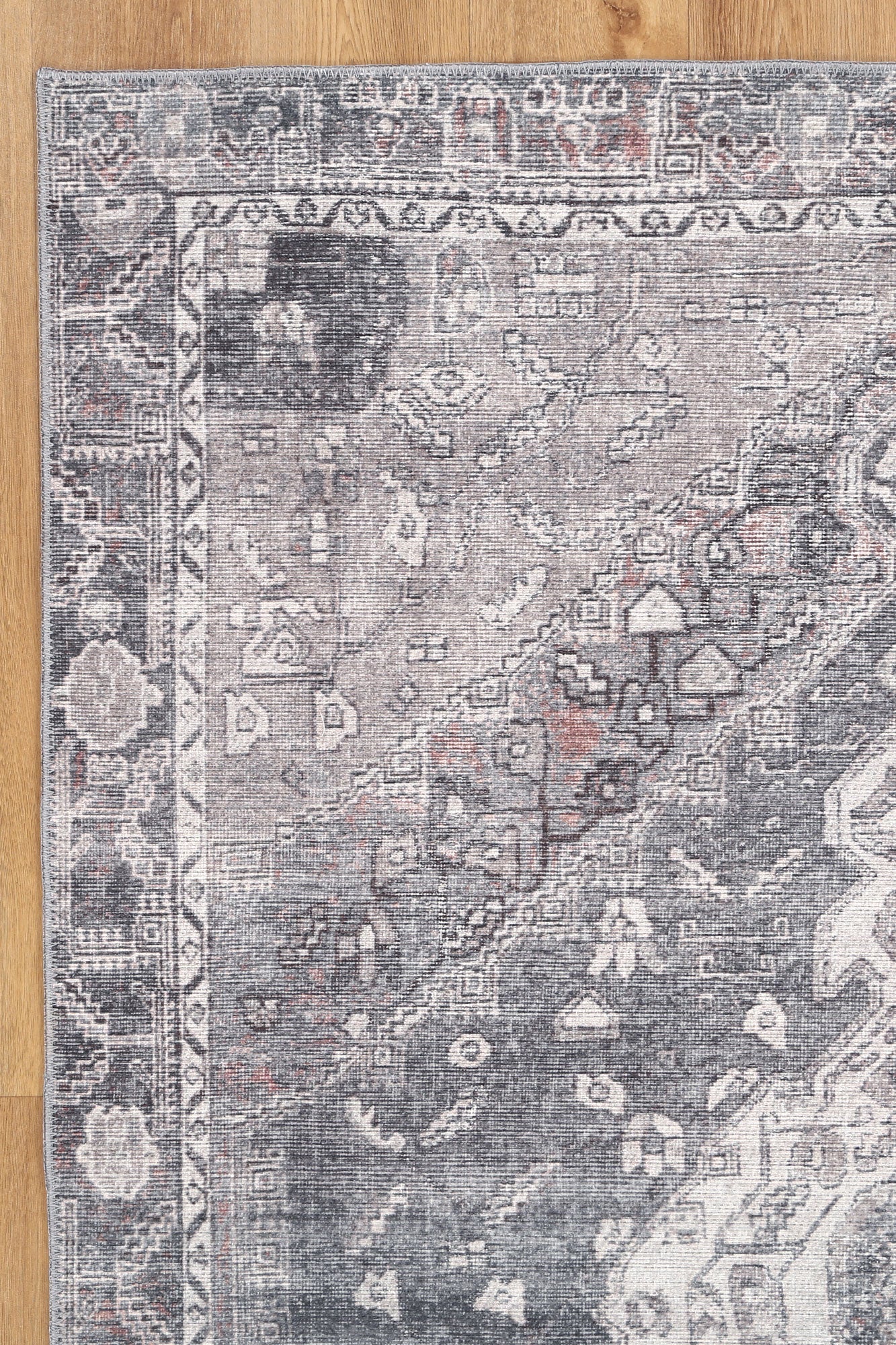 Hobart Jules Machine Washable Rug