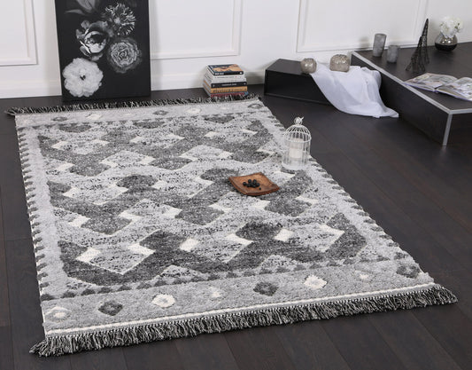 Kaza Tribal Carved Lines Cream Anthracite Rug - /products/mono-tribal-carved-lines-cream-anthracite
