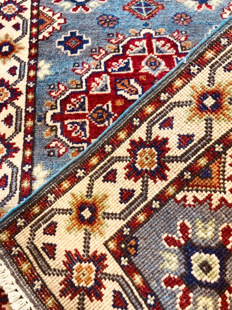 Masterpiece Handmade Hand Knotted Chubi Rug (90 X 60 cm)