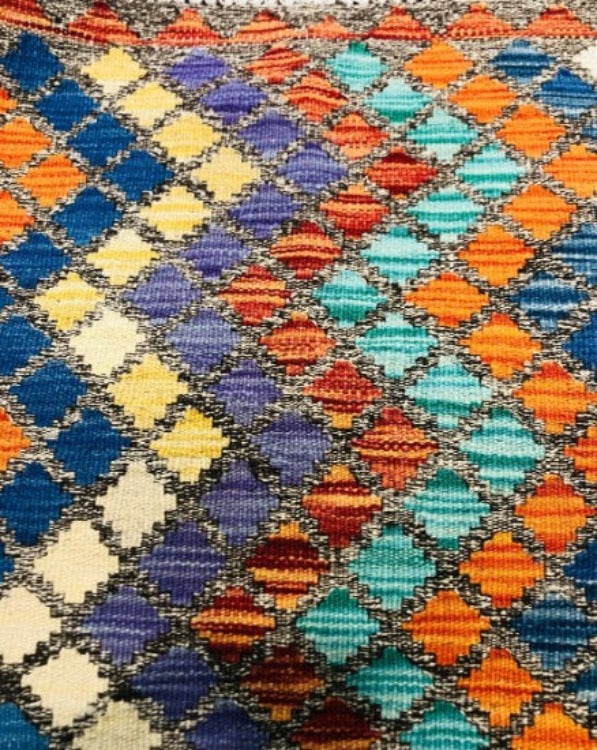 100% Wool and Natural Dyes Handwoven in Maimana Northern Afghanistan (125 x 82 cm)