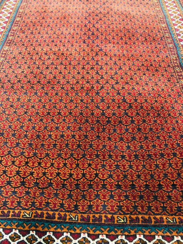 Superfine Baluch Hand Knotted Rug with Traditional Patterns (140x100 cm)