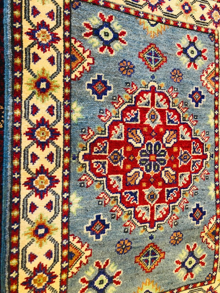Masterpiece Handmade Hand Knotted Chubi Rug (90 X 60 cm)