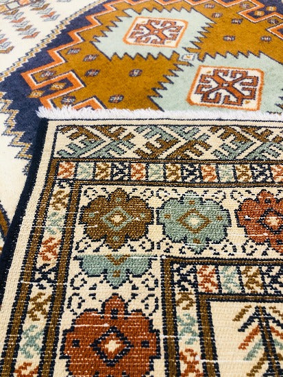 Soft Wool Ardabil Persian Rug (153 X 107 cm)