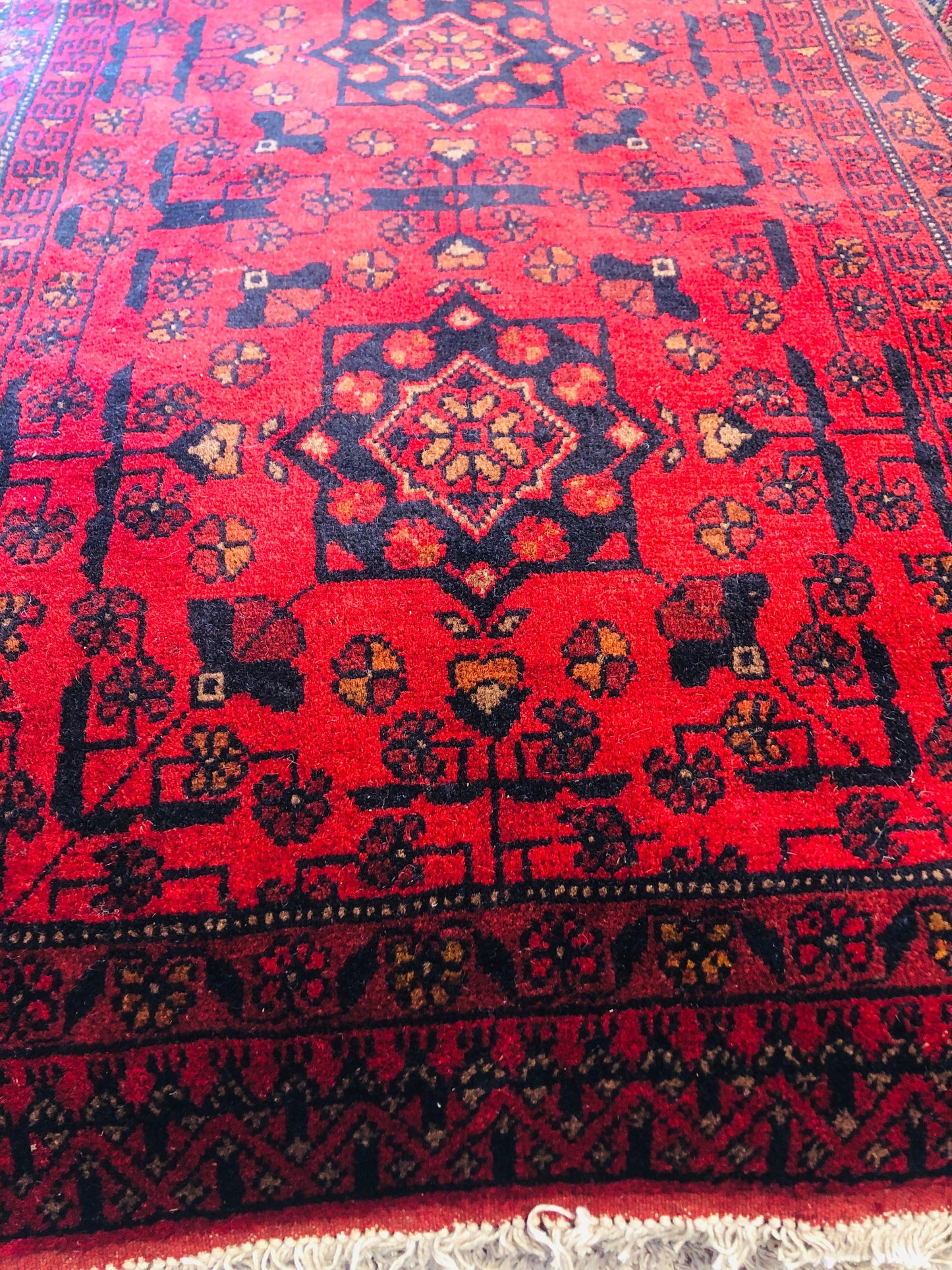 Khal Handmade Persian Rug with Intricate Patterns (130 x 80 cm)