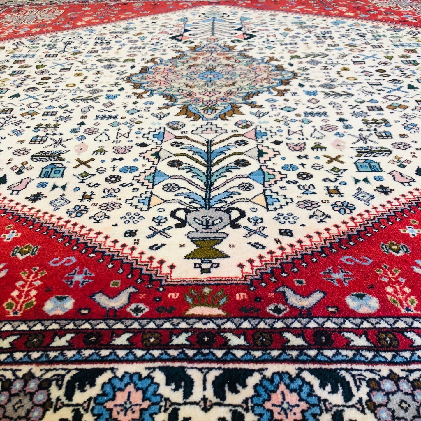 Persian Yalama Best Quality (200 x 200 cm)