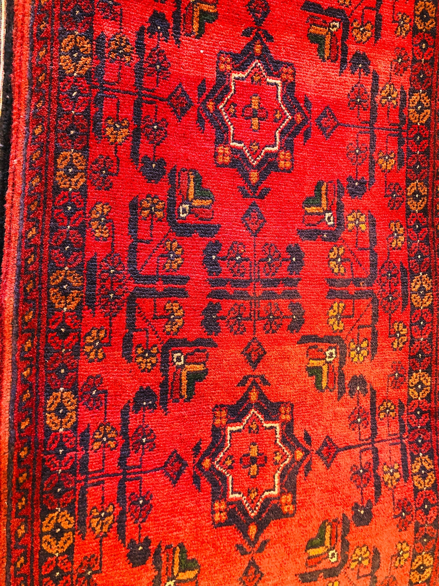 Khal Hand Knotted Tribal Rug with Natural Dyes (120 X 83 cm)