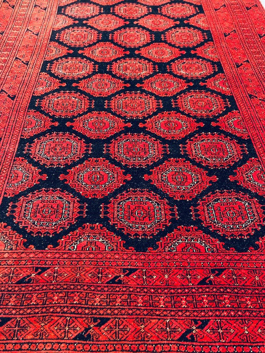 Handmade Persian Rugs All Over Repeated Medallion Design 200 x 300 cmHandmade Persian Rugs All Over Repeated Medallion Design 200 x 300 cm - /products/handmade-persian-rugs-medallion-design-200x300-cm