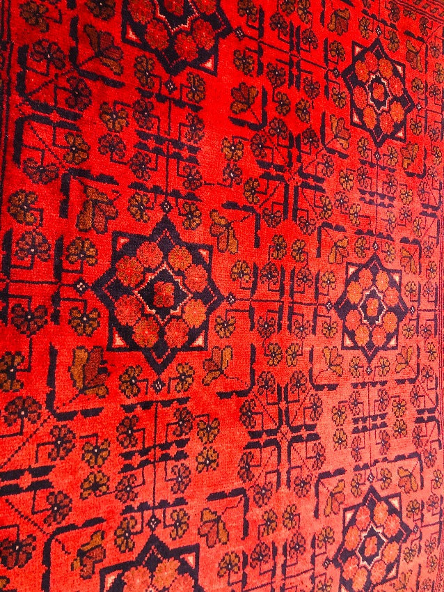 Khal Handmade Rug with Intricate Patterns (125 x 80 cm)