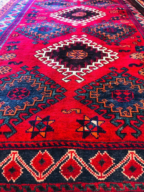 Persian Antique Shiraz Wool Rugs (275 x 145 cm)