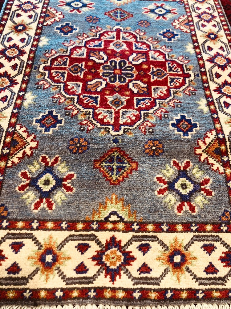 Masterpiece Handmade Hand Knotted Chubi Rug (90 X 60 cm)
