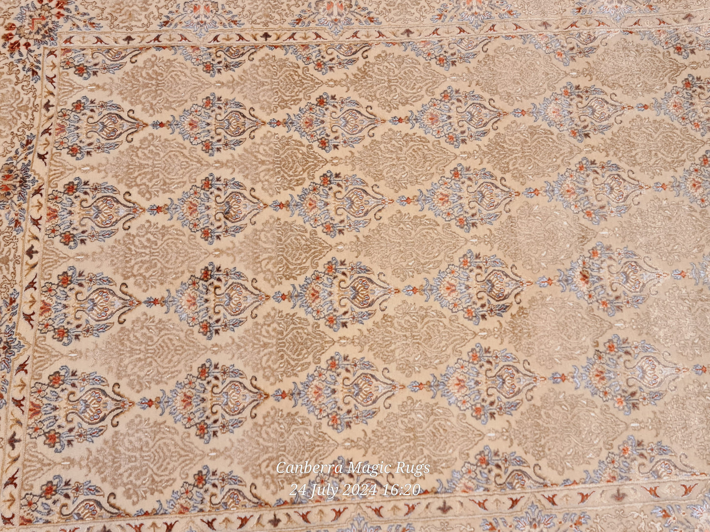 160 X 230 cm