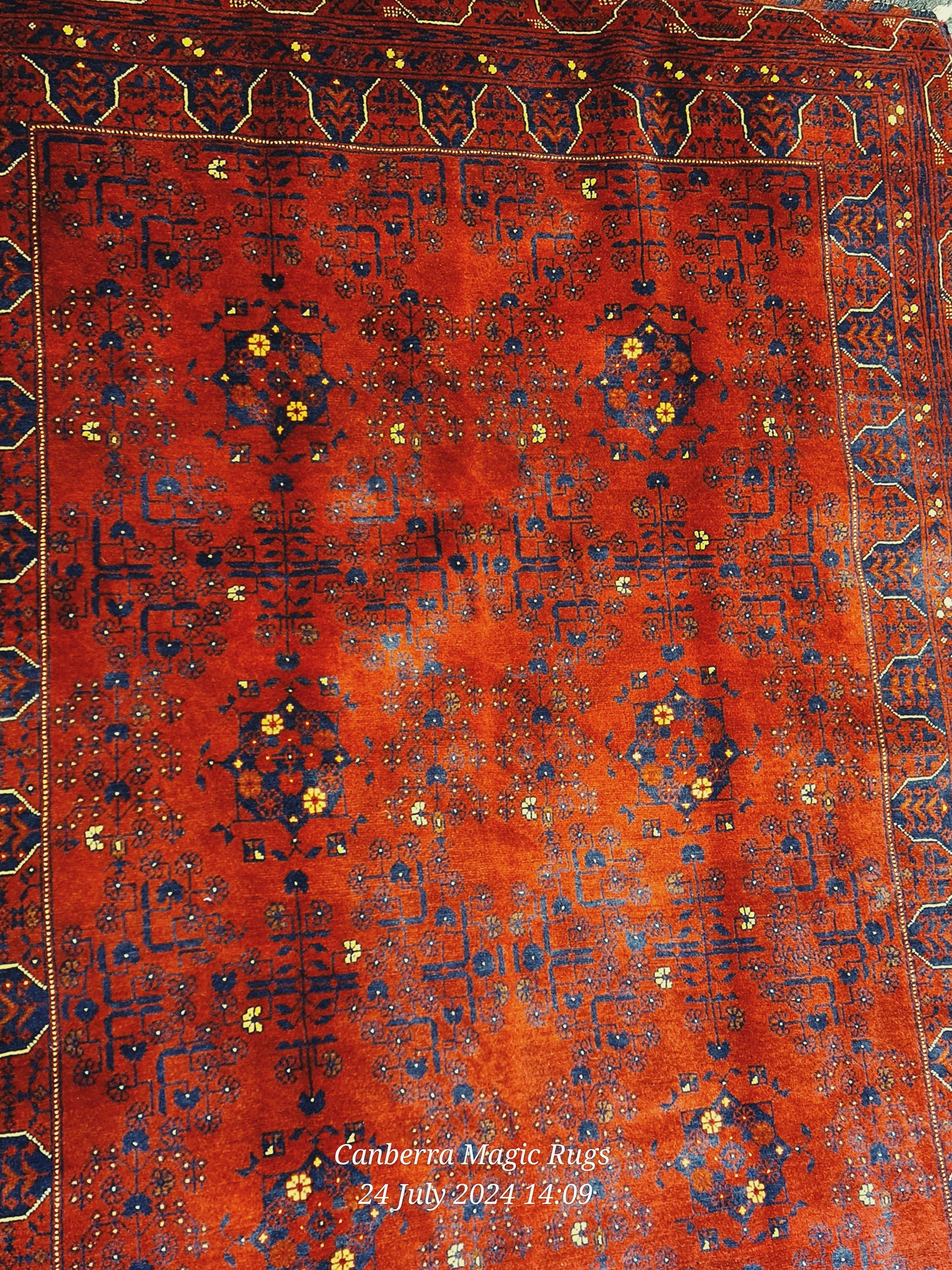 Khal Handmade Wool Rugs Durable and Suitable for High Trafficking Areas (150 x 200 cm)