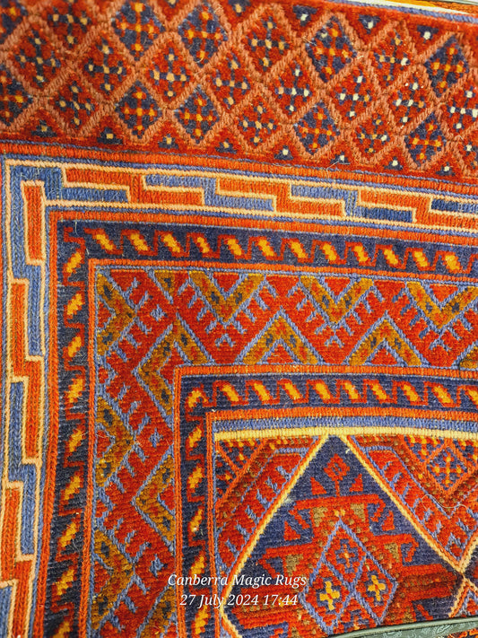 100% Wool Hand Knotted Made in Afghanistan (40 x 40 cm) - /products/buy-afghan-wool-rugs-online