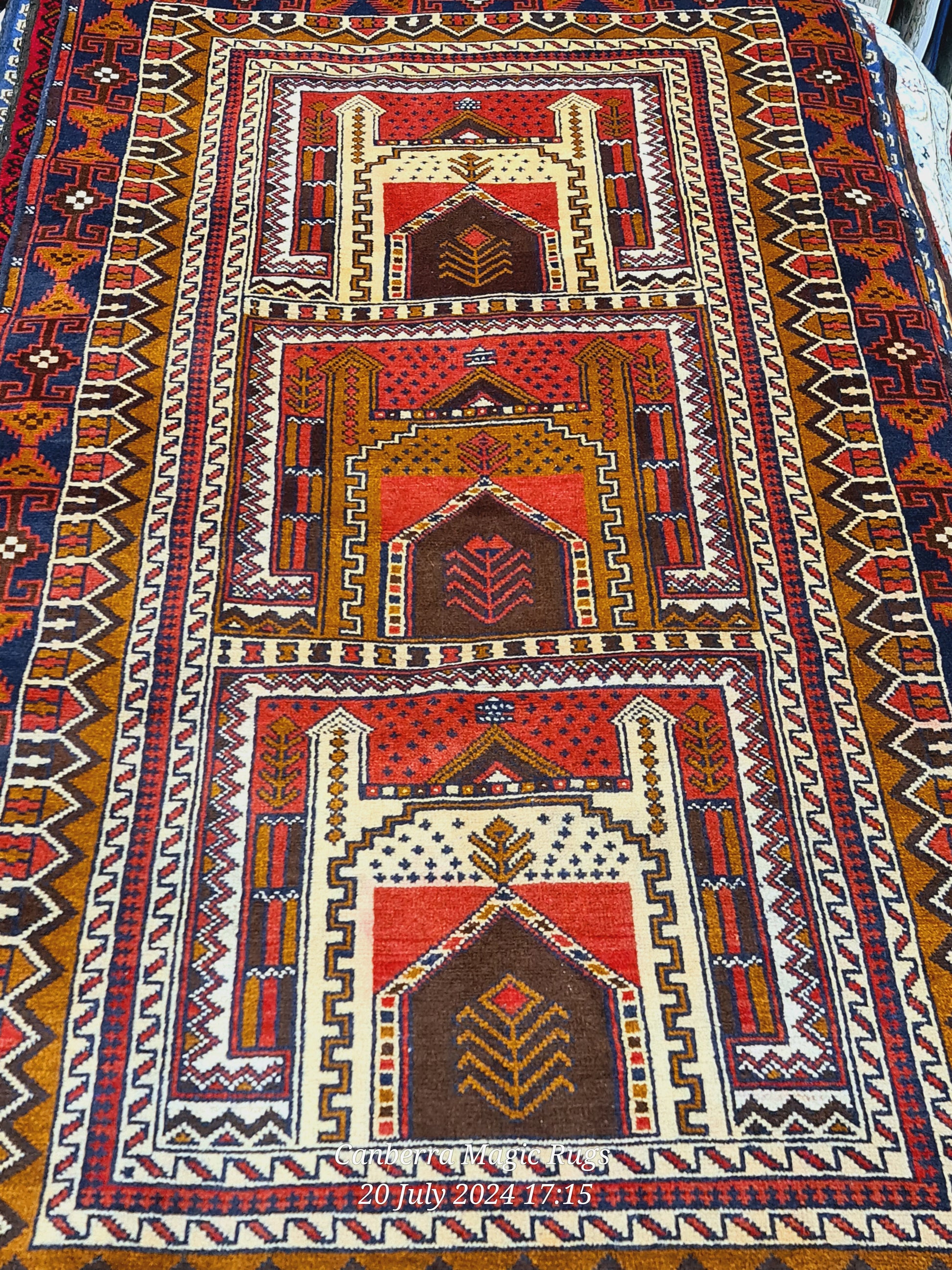 Antique Tribal Rugs Online