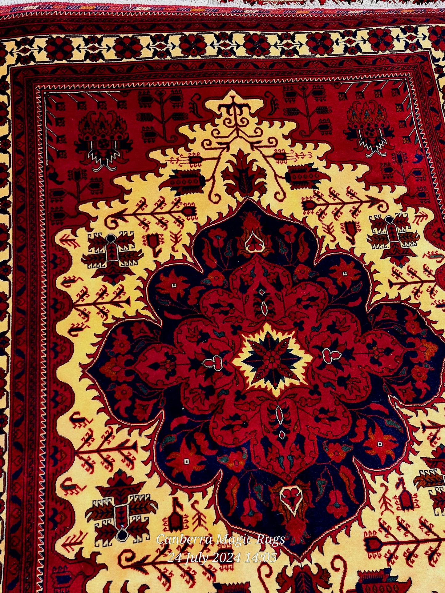 Beljik Wool Rug from North of Afghanistan (150 x 210 CM) | Authentic Wool Rugs Online – Magic Rugs