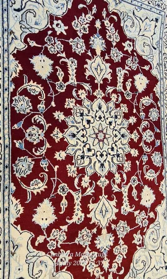 Persian Nain is Durable for High Trafficking Area (130 X 210 CM)Persian Nain is Durable for High Trafficking Area (130 X 210 CM) - /products/persian-nain-is-attractive-durable-for-high-trafficking-area