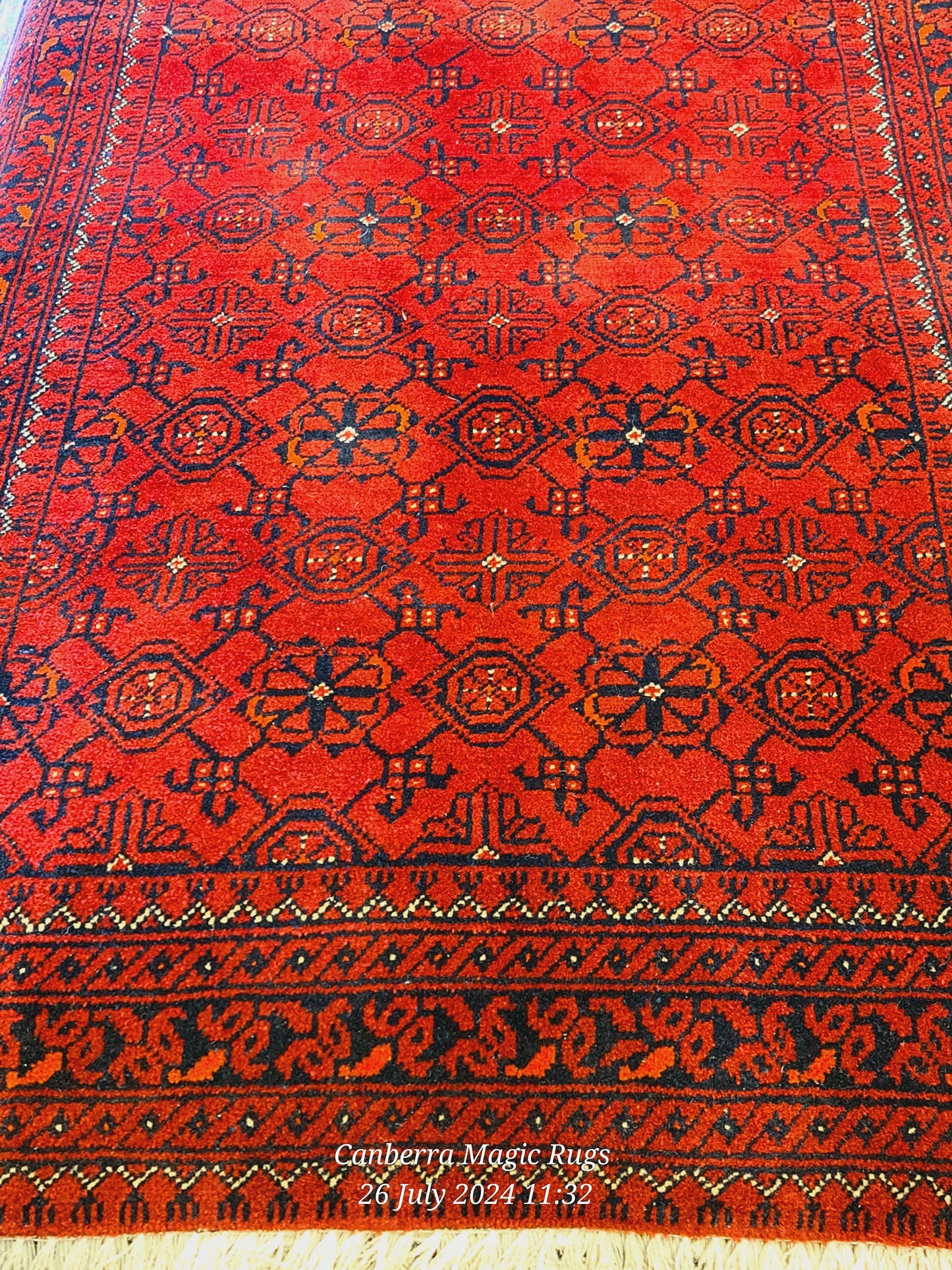 83 X 138 cm