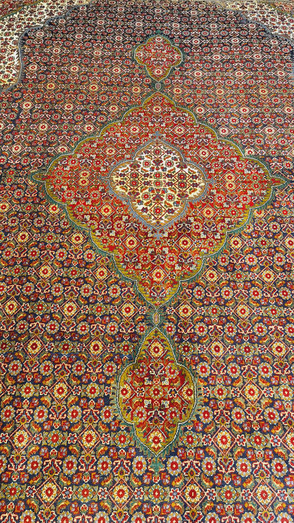 Superfine Persian Tabriz Rug made from pure Lamb's Wool pile