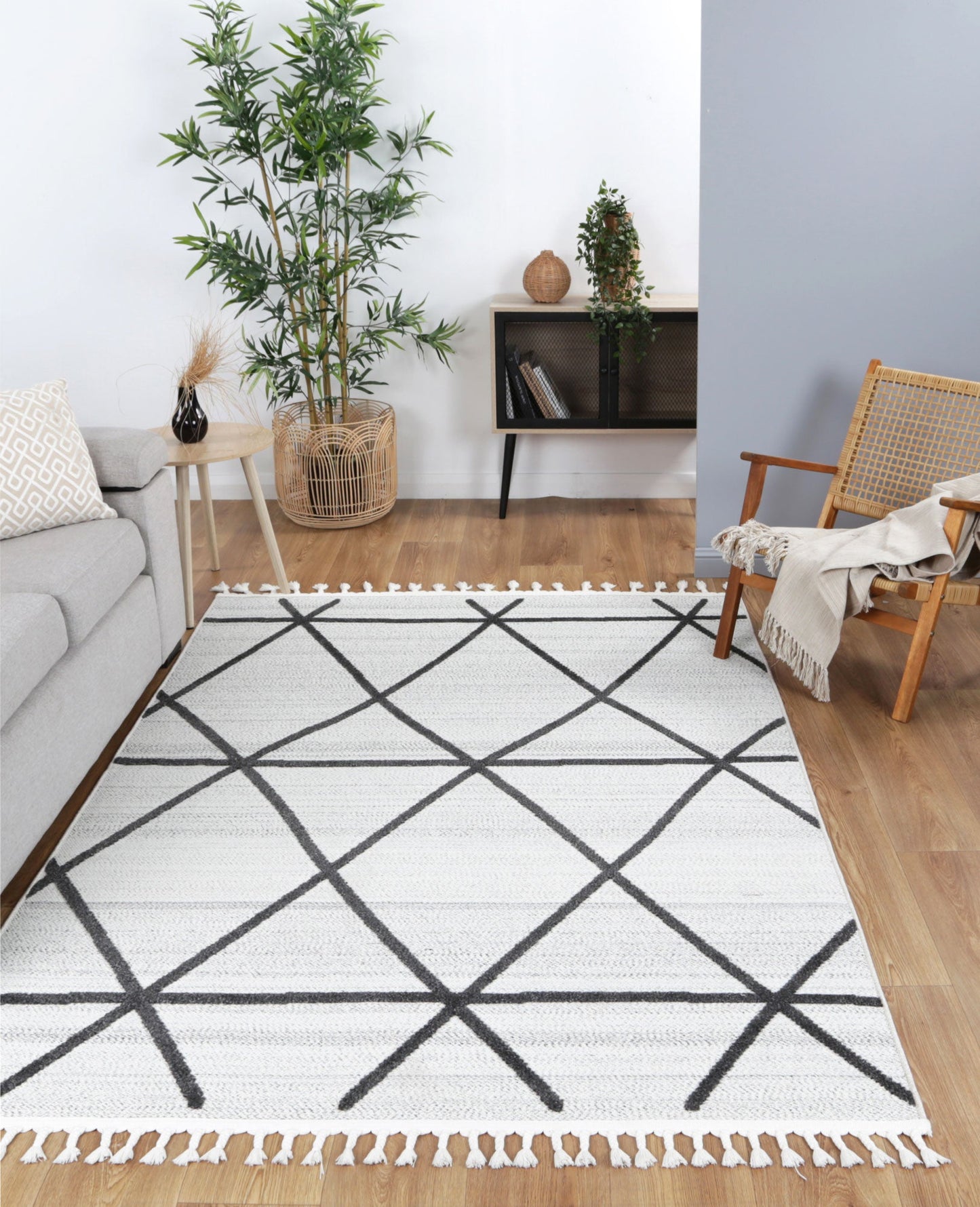 Ares Trojan Geometric Ivory and Anthracite Rug