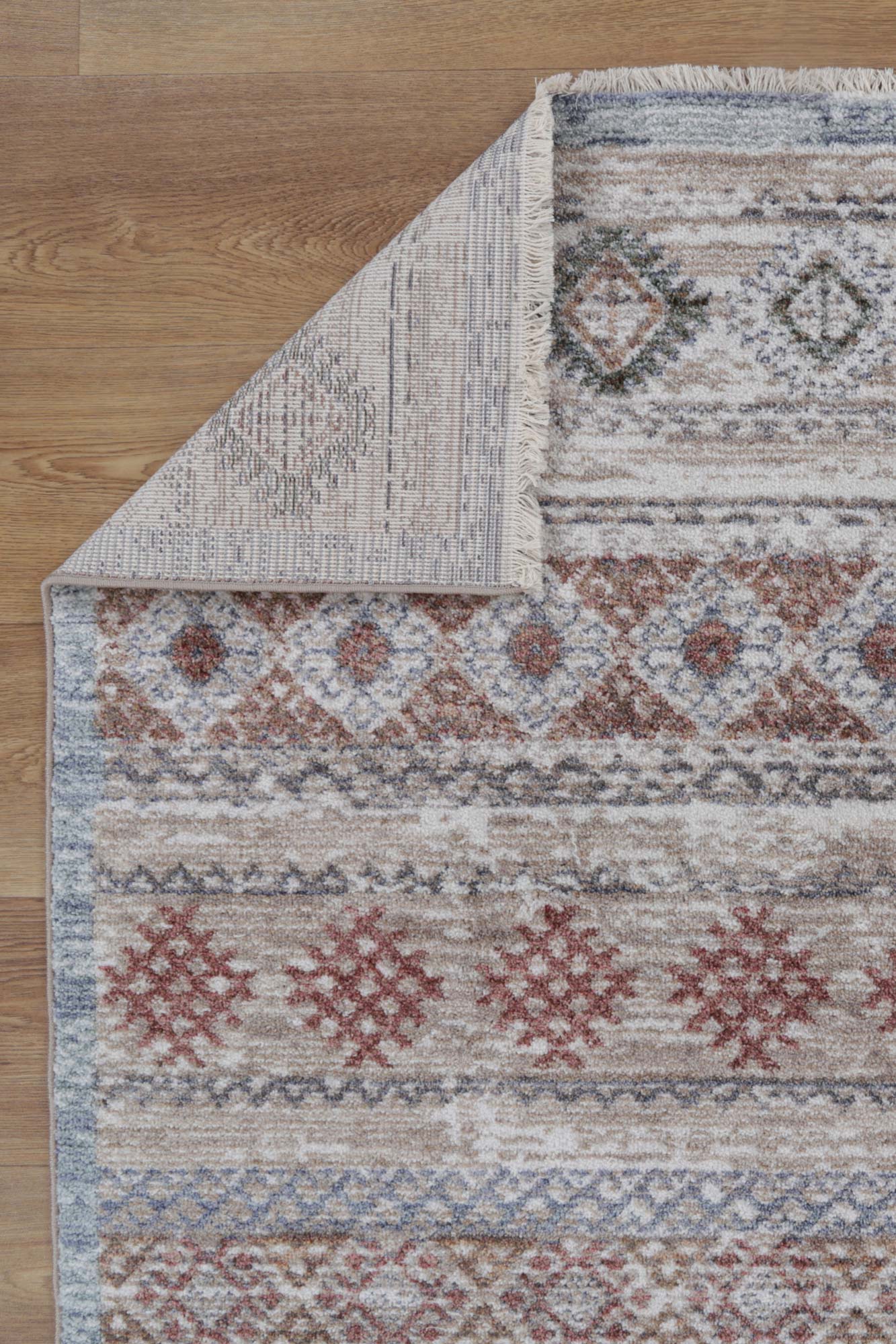 Baile Violetville Vintage Inspire Rug