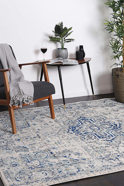 Delicate MeMontana Ivory & Blue Rug