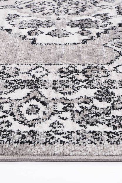 Estate Safra Traditional Grey Rug