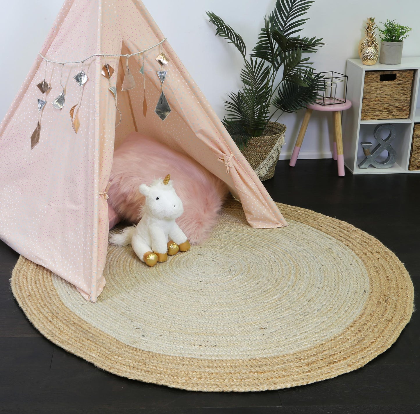 Hampton Centre Pearl Jute Round Rug