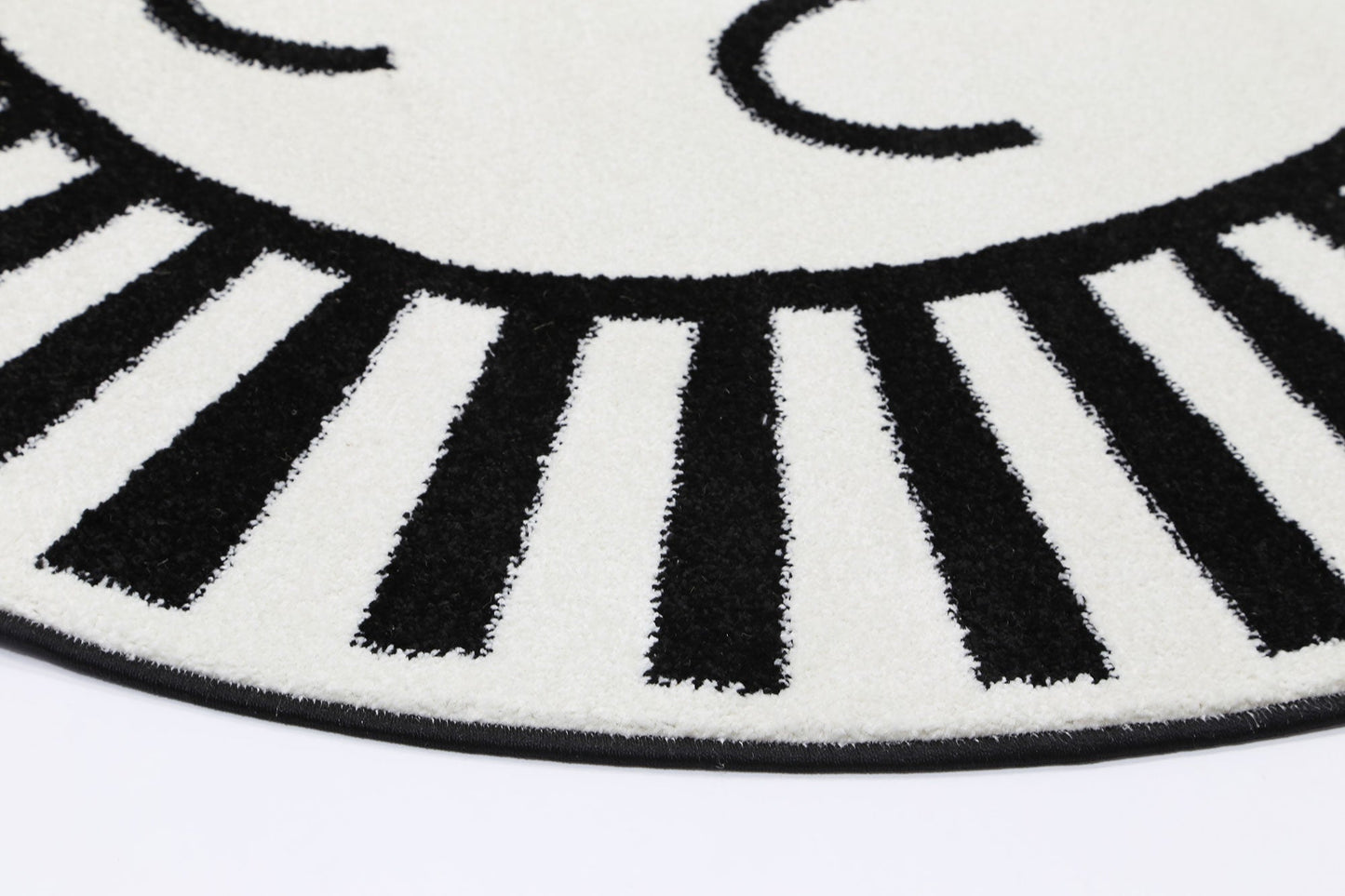 Happy Feet Budding Bear Black and White Kids Round Rug