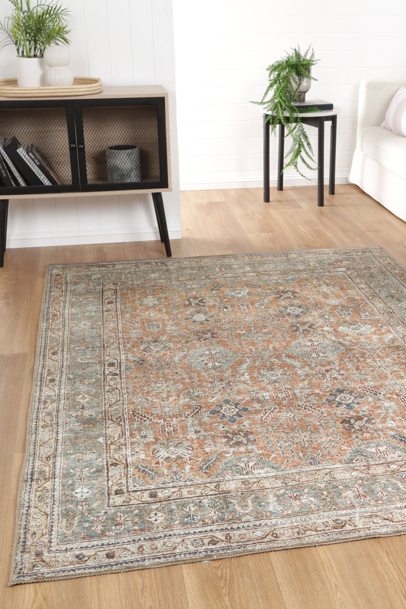 Hobart Sansa Machine Washable Rug