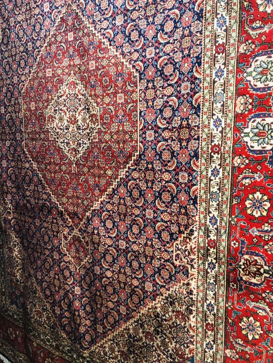 Beautiful and Superfine Persian Tabriz Rug