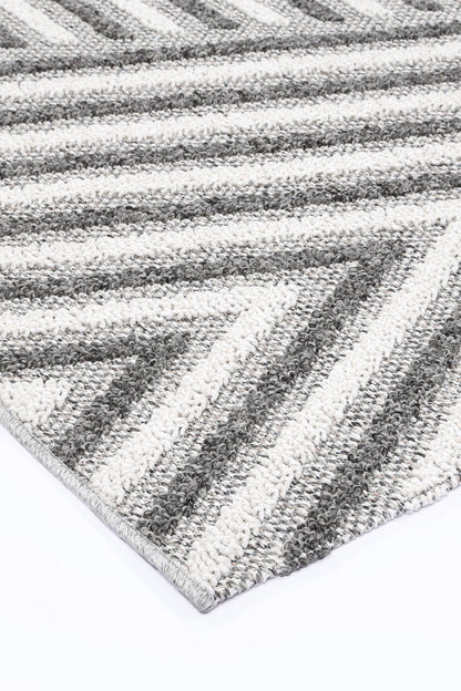 Maldives Hawk Indoor / Outdoor Grey Rug