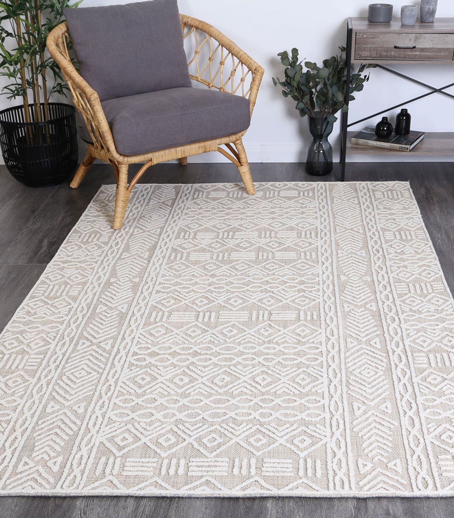 Marbella Lucena Beige Contemporary Rug