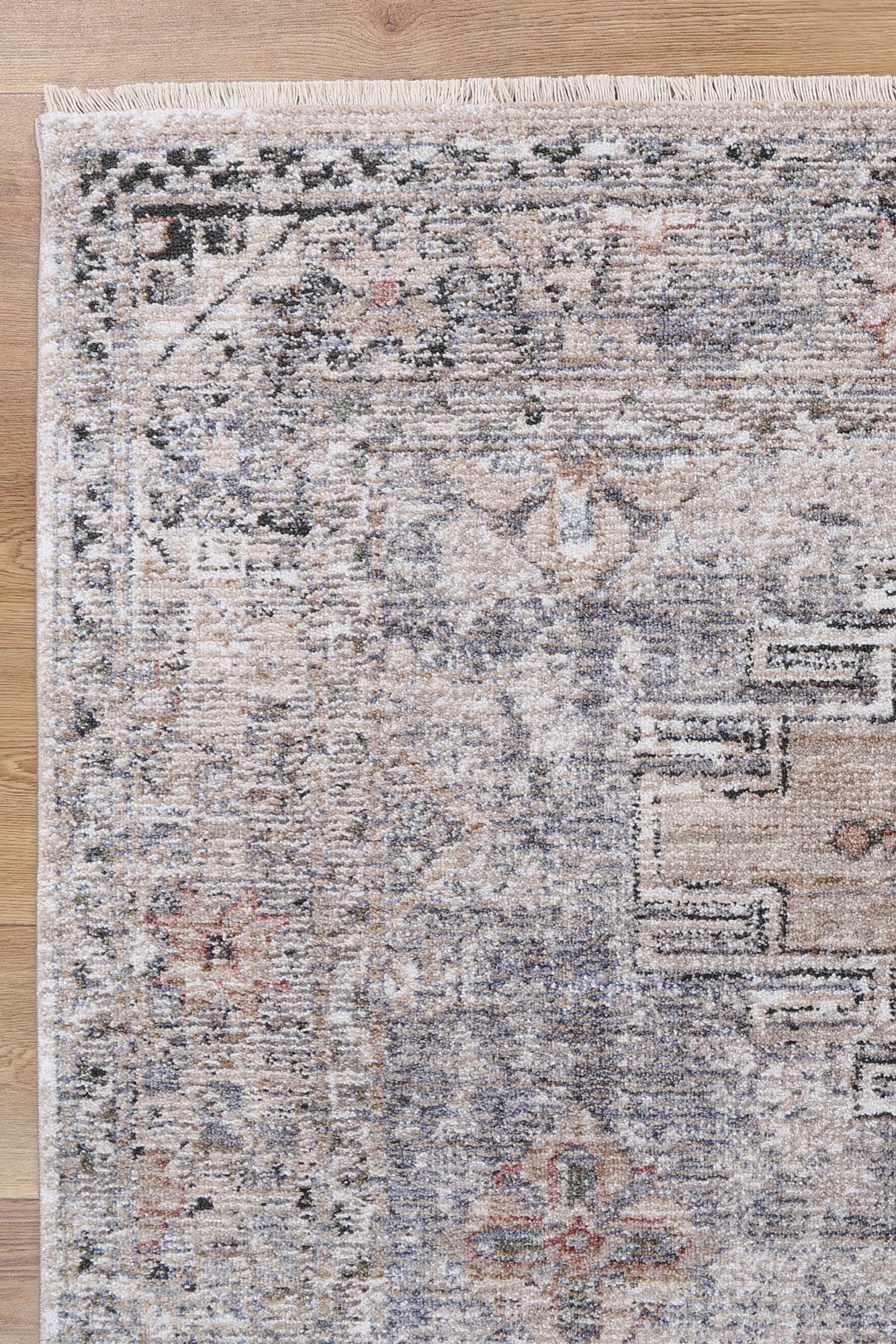 Melbourne Derbent Ash Traditional Soft Rug