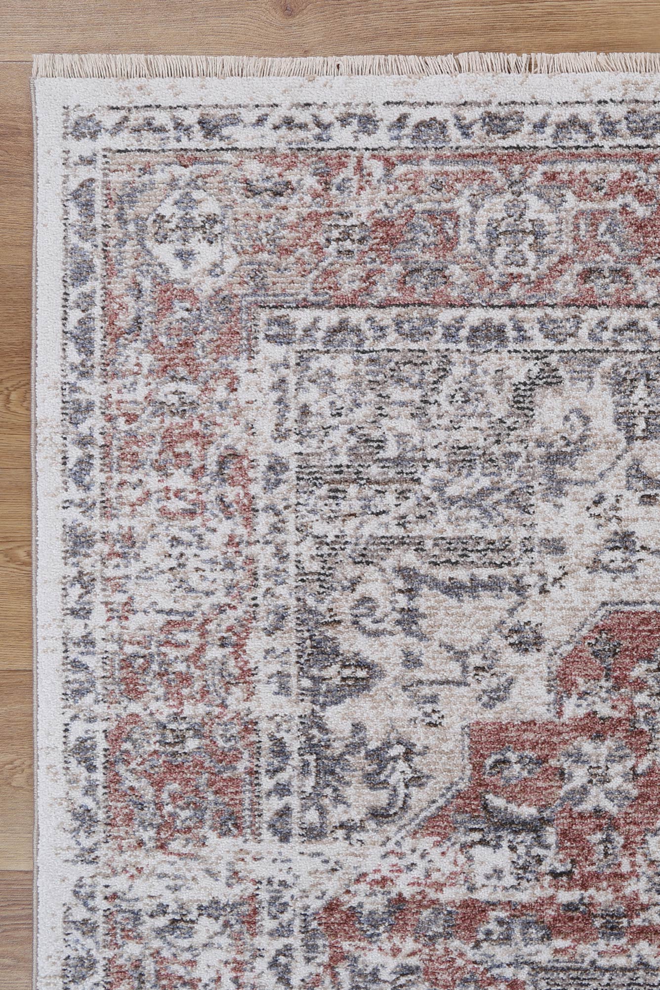 Melbourne Otrar Multi Traditional Soft Rug