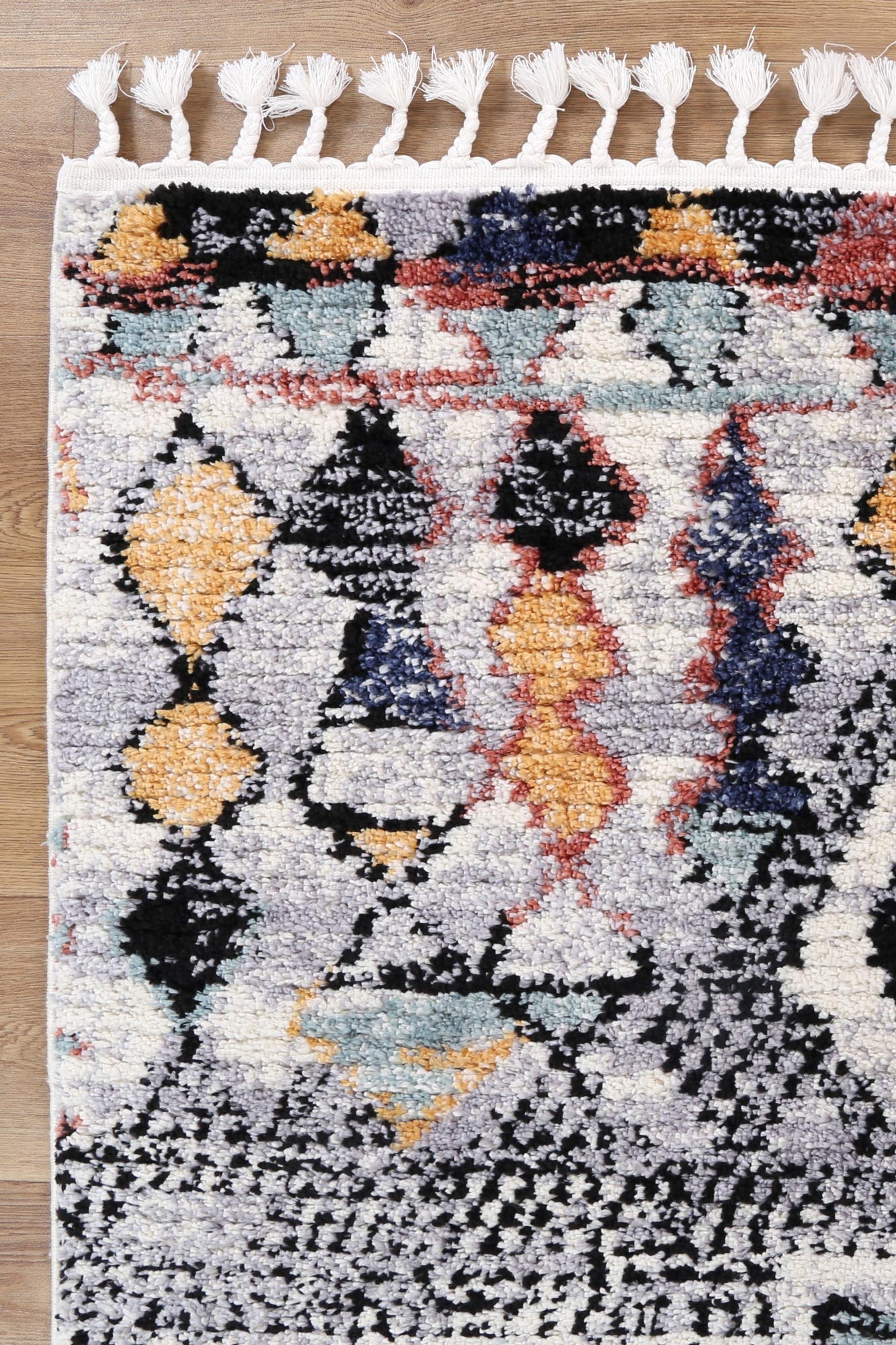 Moda Leslie Multi Tribal Rug