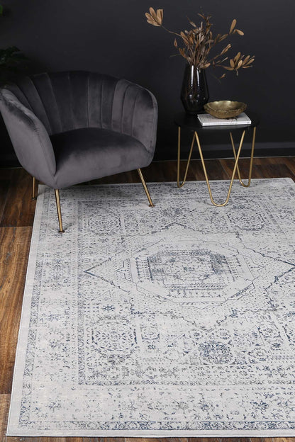 Porto Luna Cream & Blue Traditional Rug