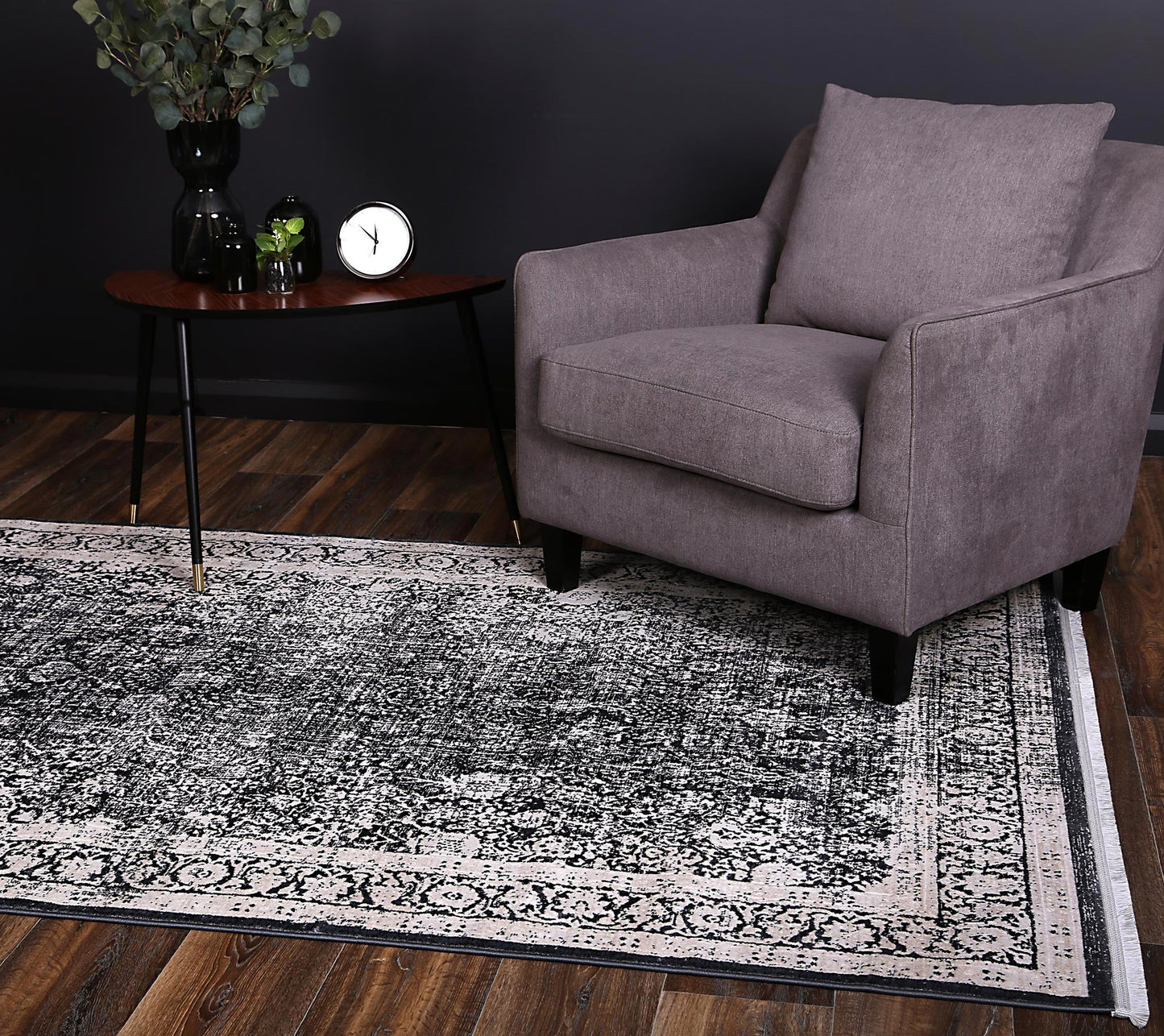 Rapsody Liszt Navy Transitional Rug