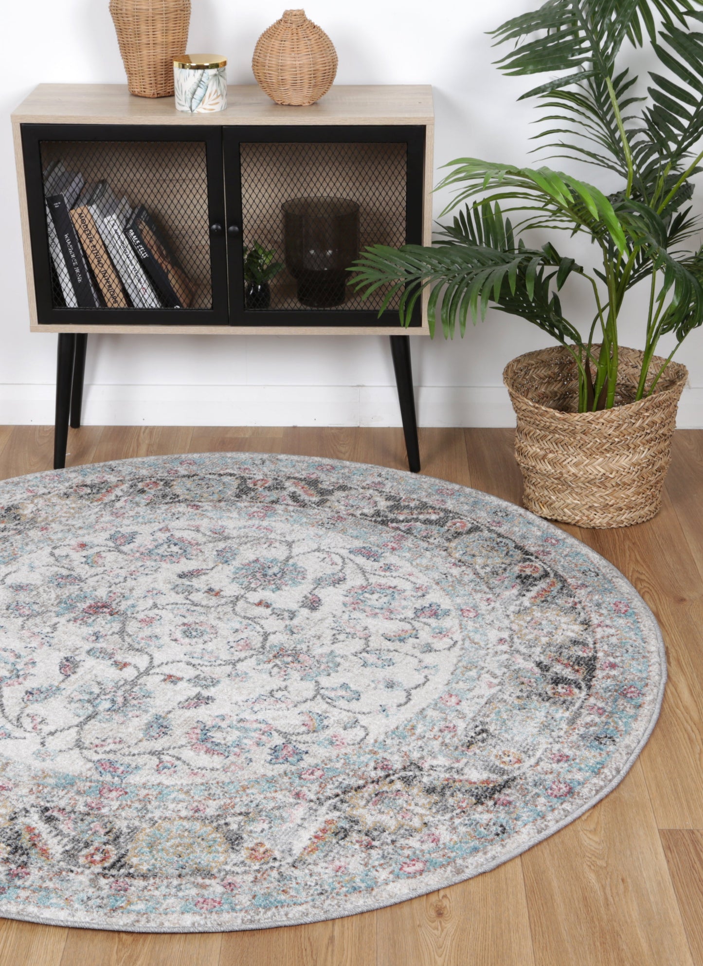 Salsa Anita Cream Transitional Round Rug