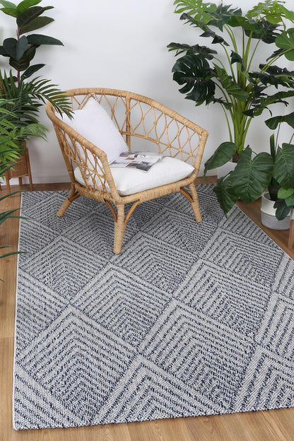 Vanuatu Naka Charcoal Geometric Flatweave Rug