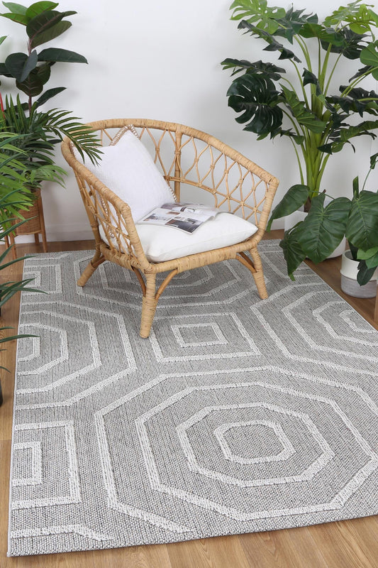 Vanuatu Suri Ash Geometric Flatweave Rug - /products/vanuatu-suri-ash-geometric-flatweave-rug
