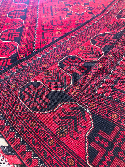 This beautiful and Durable Kundoz Rug is