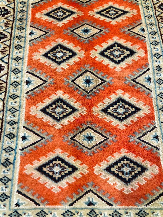 Handmade Hand knotted Bukhara RugsHandmade Hand knotted Bukhara Rugs - /products/handmade-hand-knotted-bukhara-rugs-9