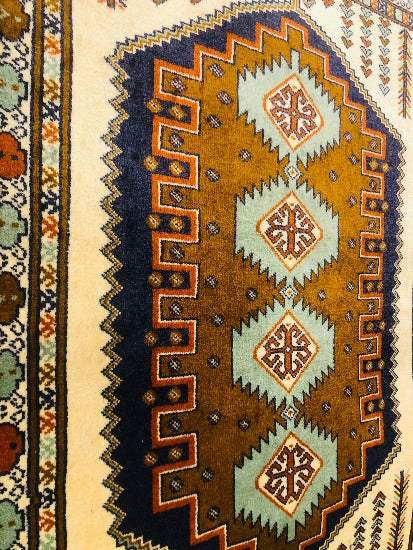 Soft wool Persian Ardabil  153X 107 cm