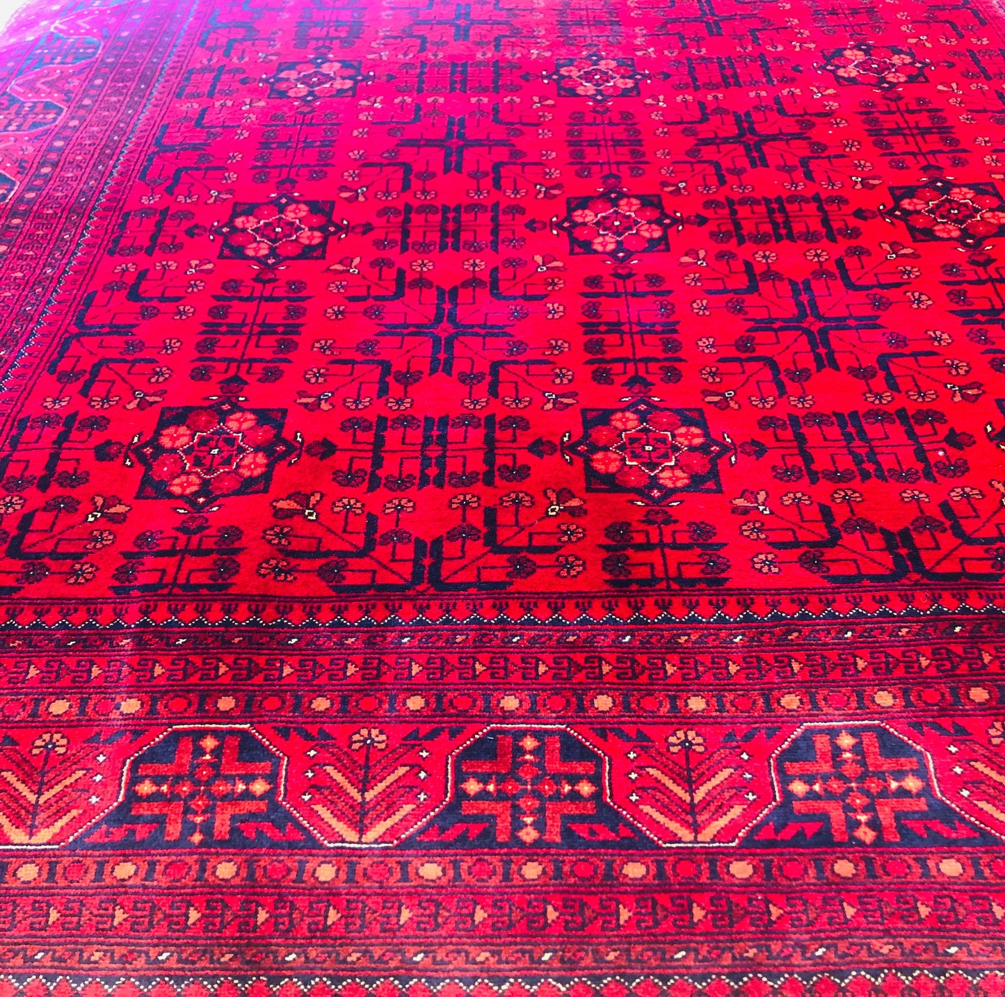 This piece of Art Rug has a natural Ghaznee silky and velvety WOOL