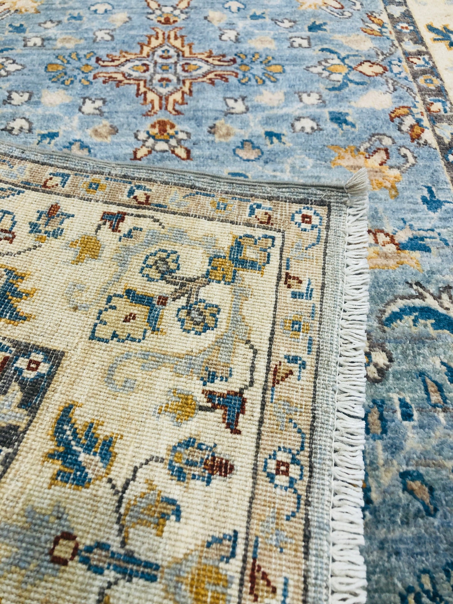 This beautiful Chubi rug is made from great quality of