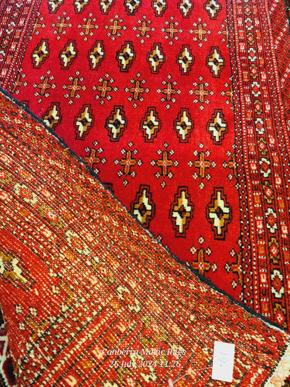 Decorate your home with Turkmen Rugs