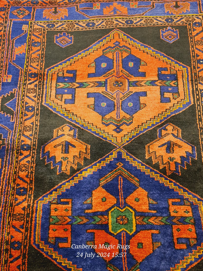 Guaranteed Original Hand Knotted Silk Wool Rug (140 x 250 cm)