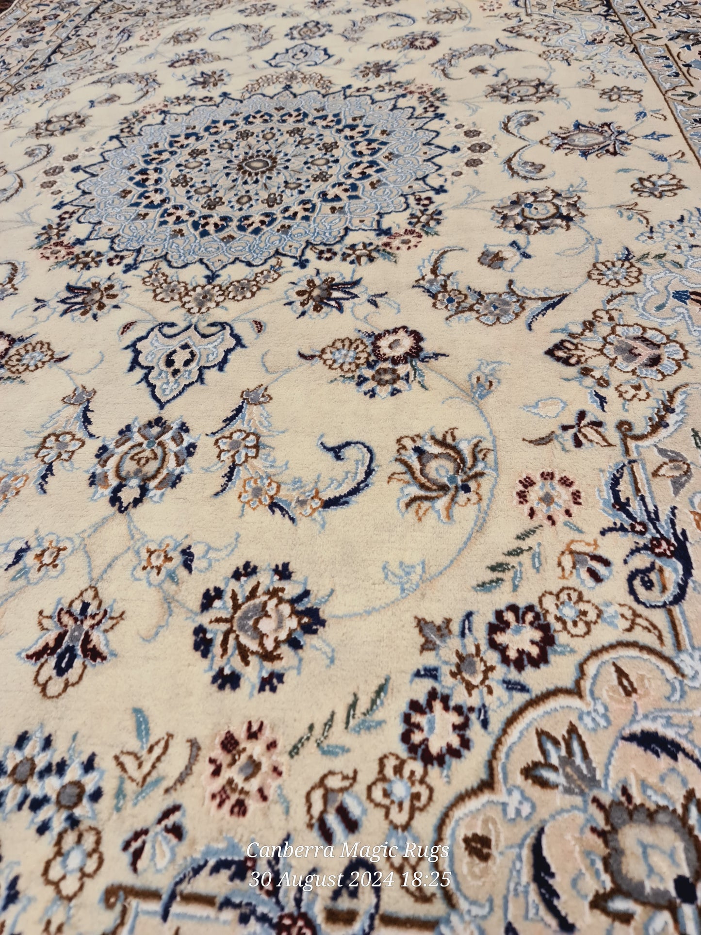 Persian hand Knotted Nain  240 X 145 cm